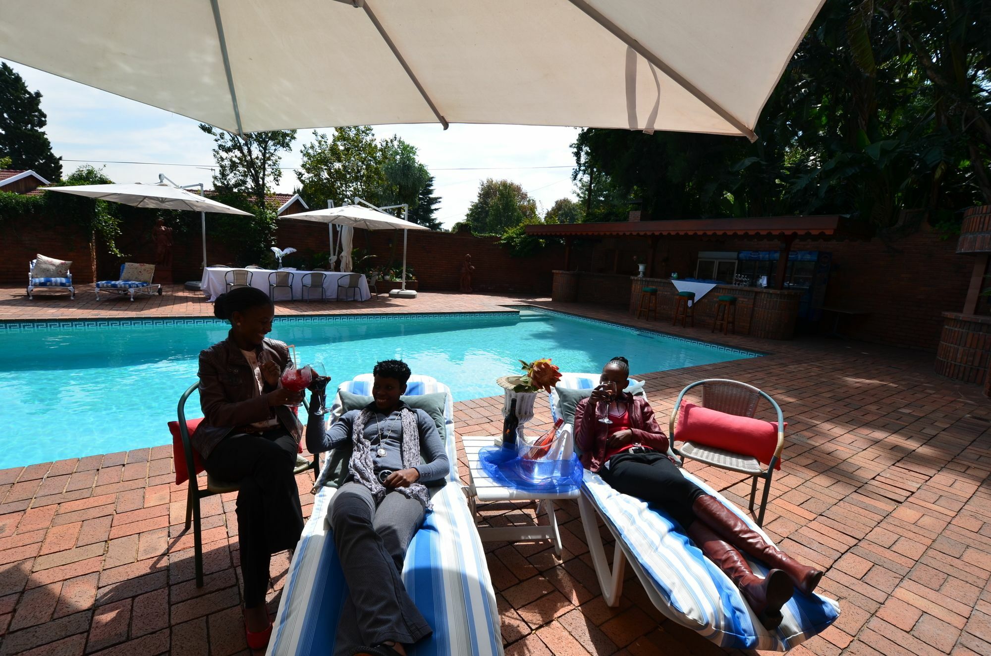 House Of Pharaohs And Conference Centre Hotel Johannesburg Exterior photo