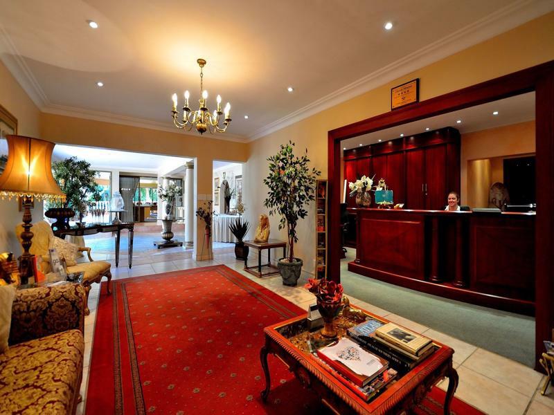 House Of Pharaohs And Conference Centre Hotel Johannesburg Exterior photo