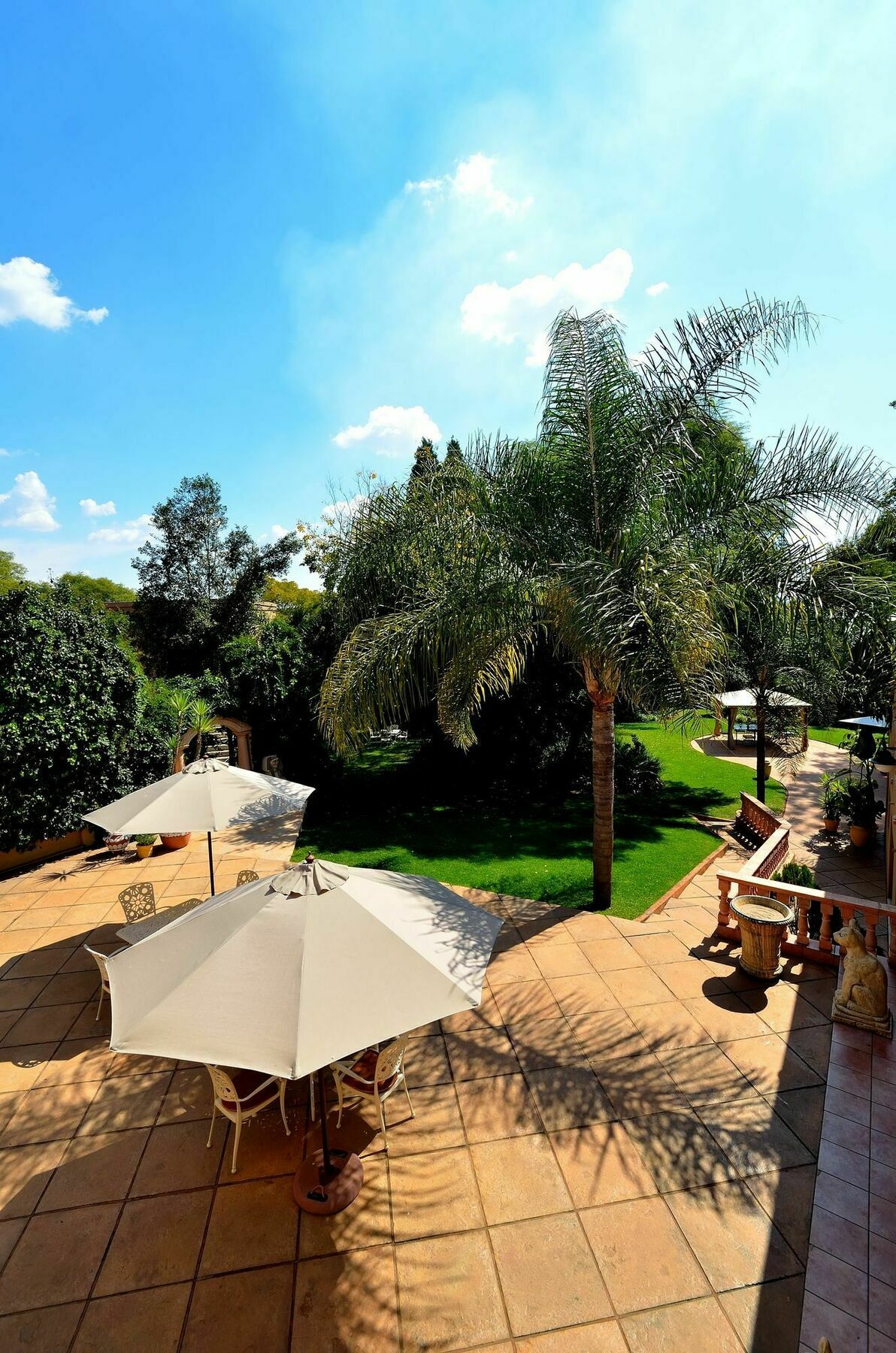 House Of Pharaohs And Conference Centre Hotel Johannesburg Exterior photo